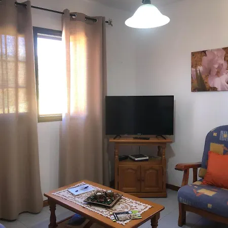 度假居 Casa El Natero 1 *